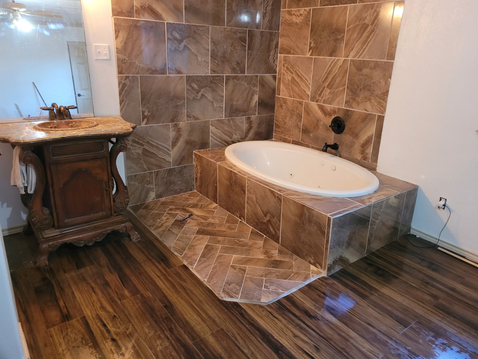 Complete bathroom renovation project photo 5